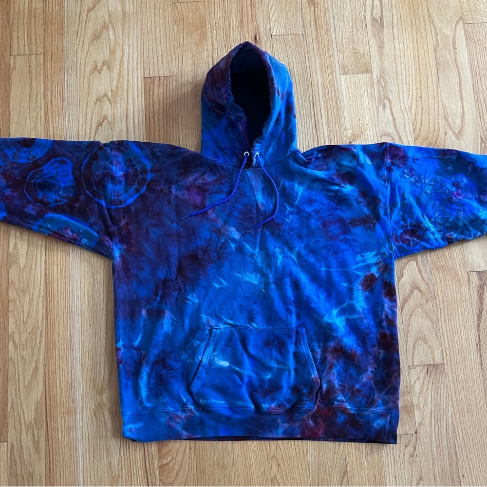 Custom tie dye on XL Hanes heavyweight hooded sweatshirt
